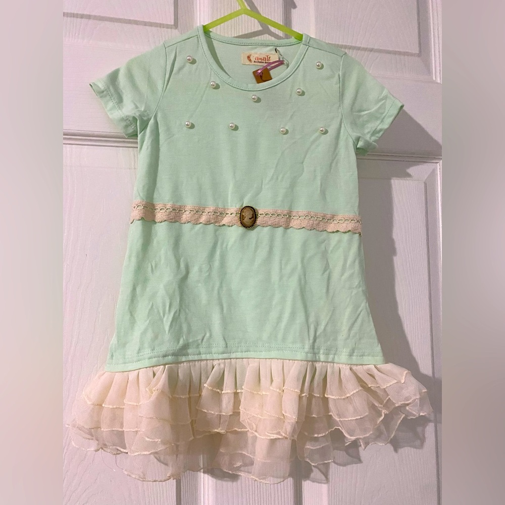 Girls vintage dress